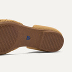 The D'Orsay Point - Camel Crochet