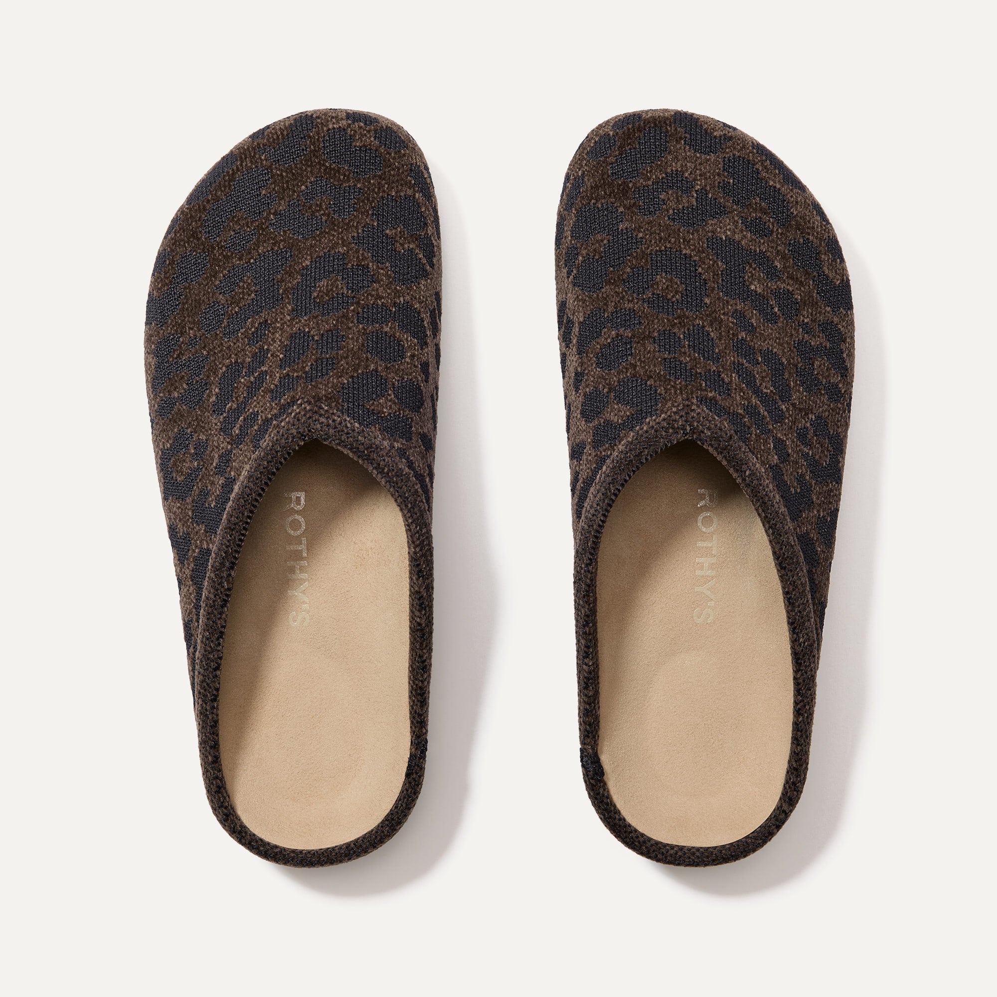The ReVelvet Casual Clog - Cheetah