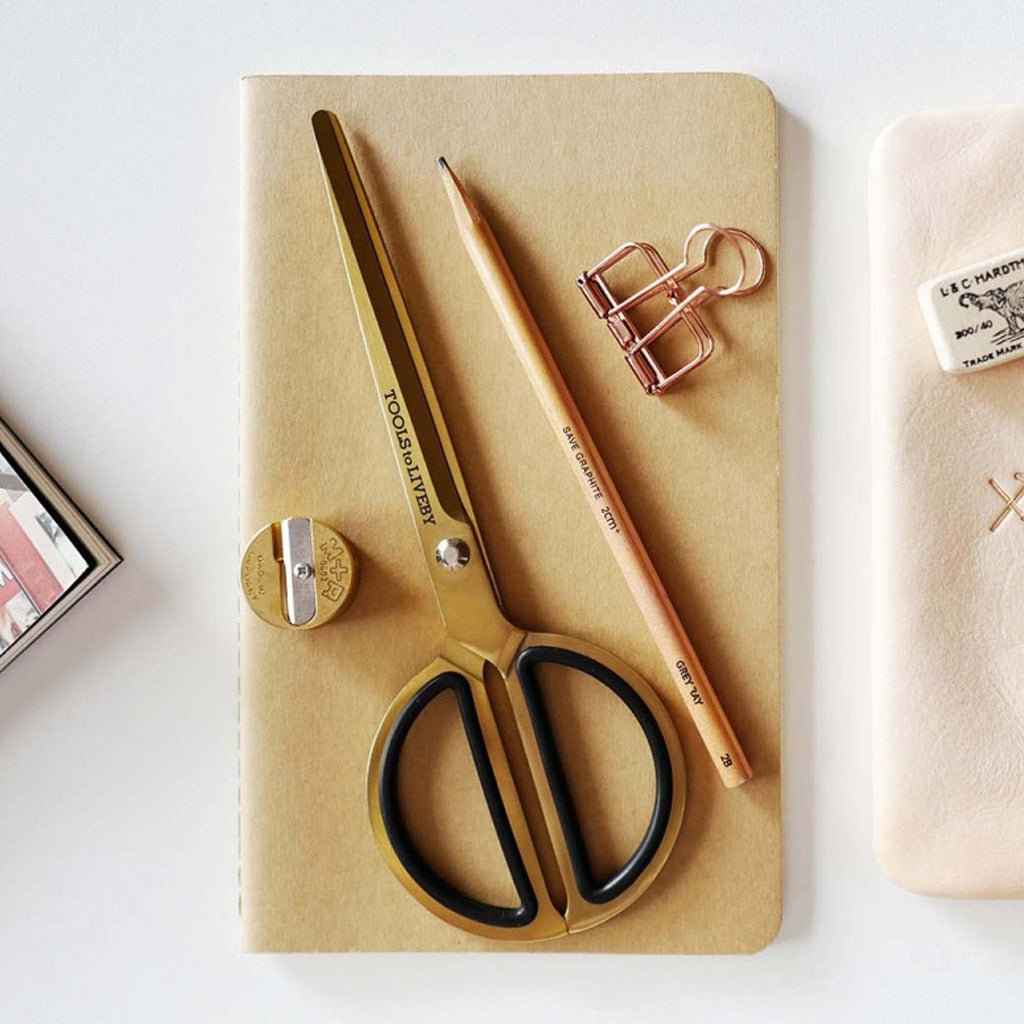 8 Circle Scissors