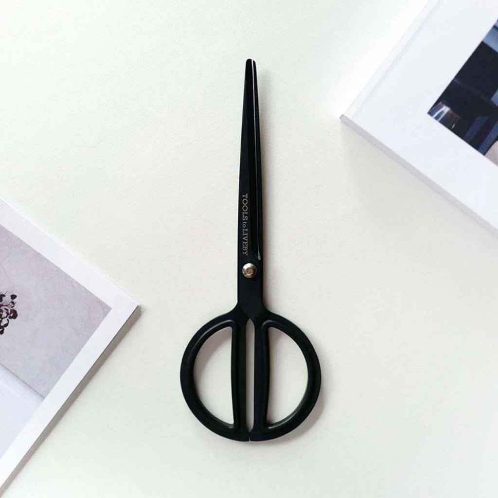 8 Circle Scissors