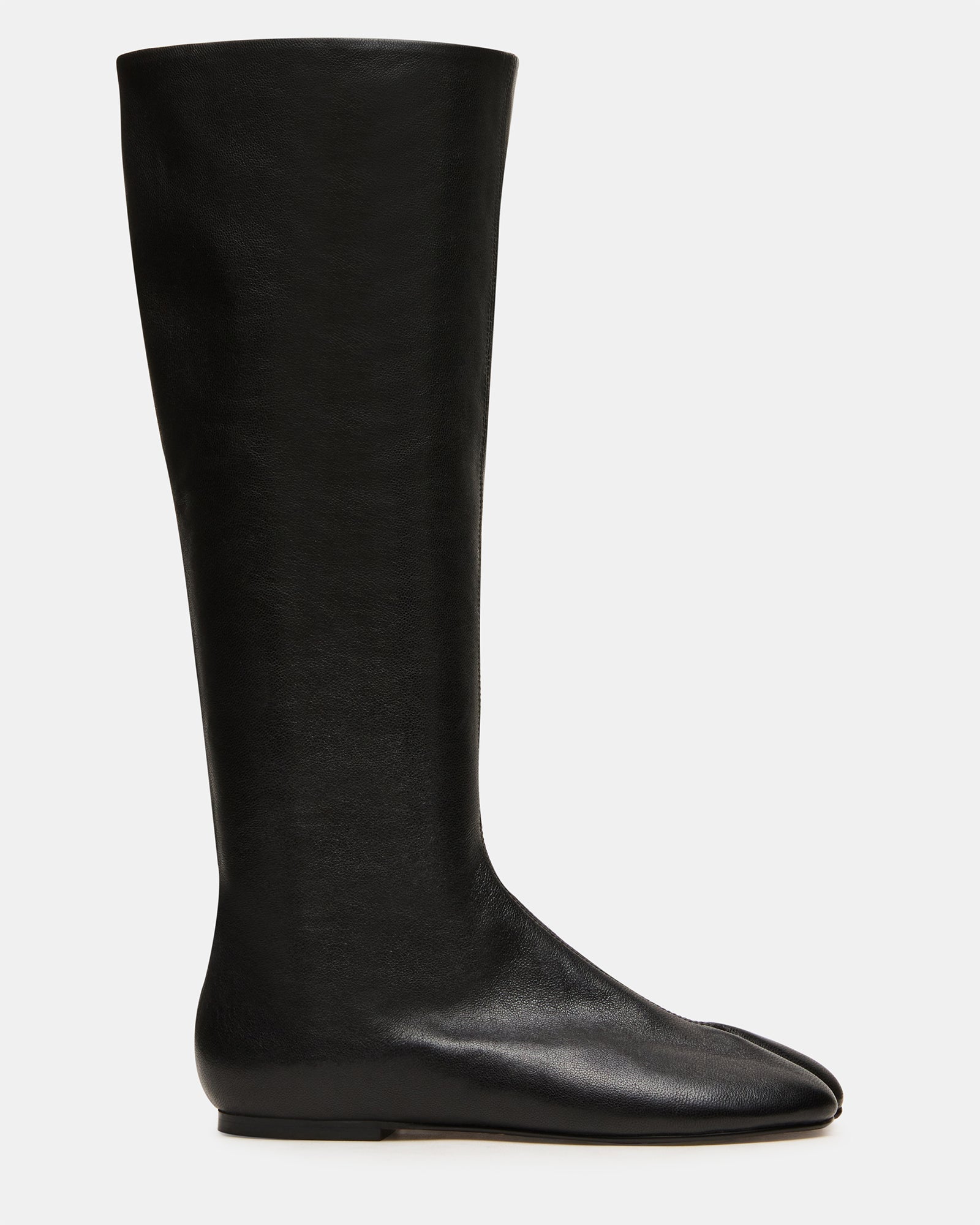CALORA BLACK LEATHER