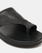 KESSEY BLACK LEATHER