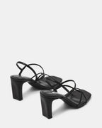 VINETIA BLACK LEATHER
