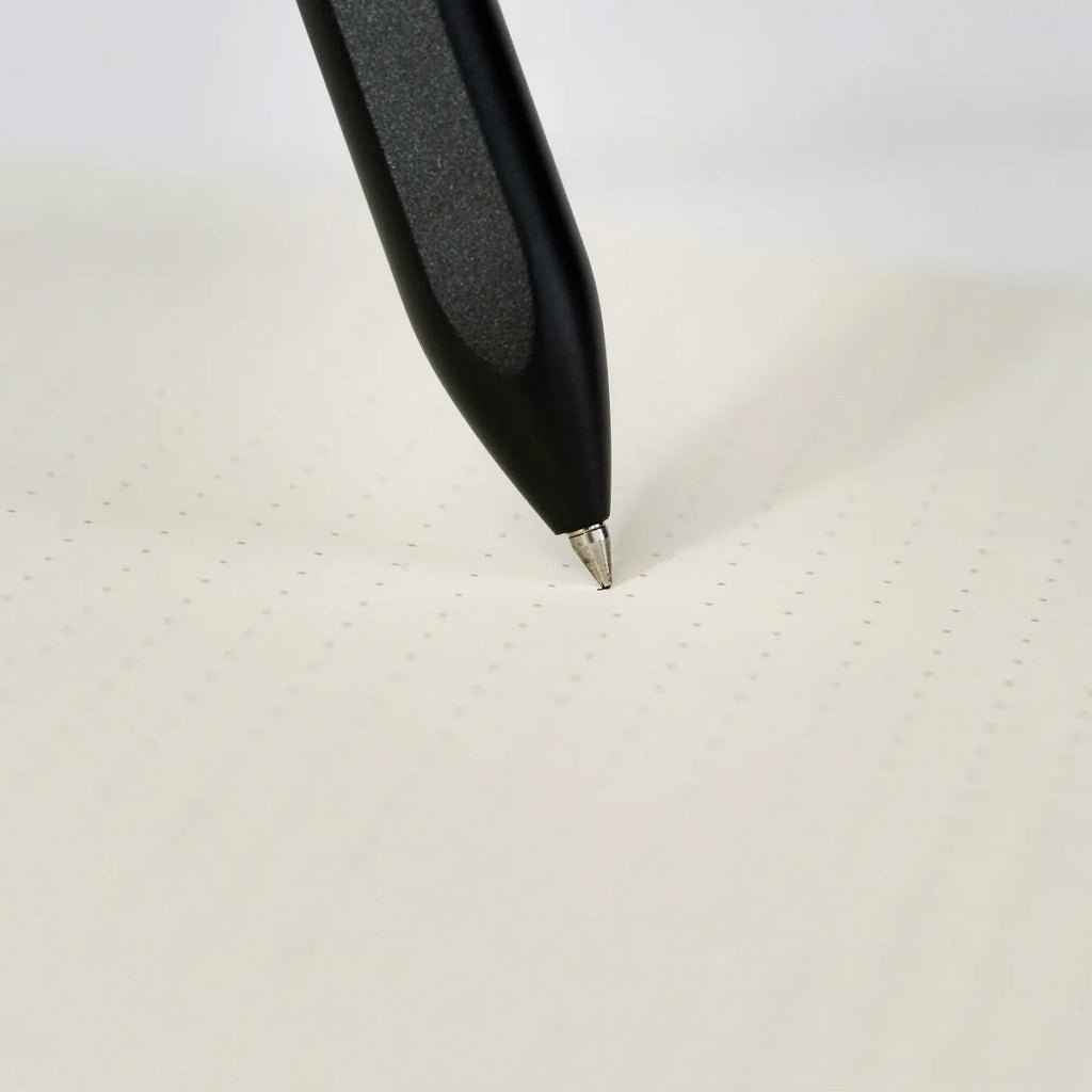 Blackwing Pen