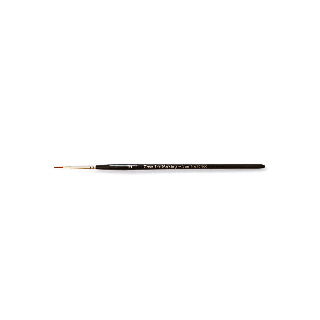 CfM Round Brush - Famous | Online Store