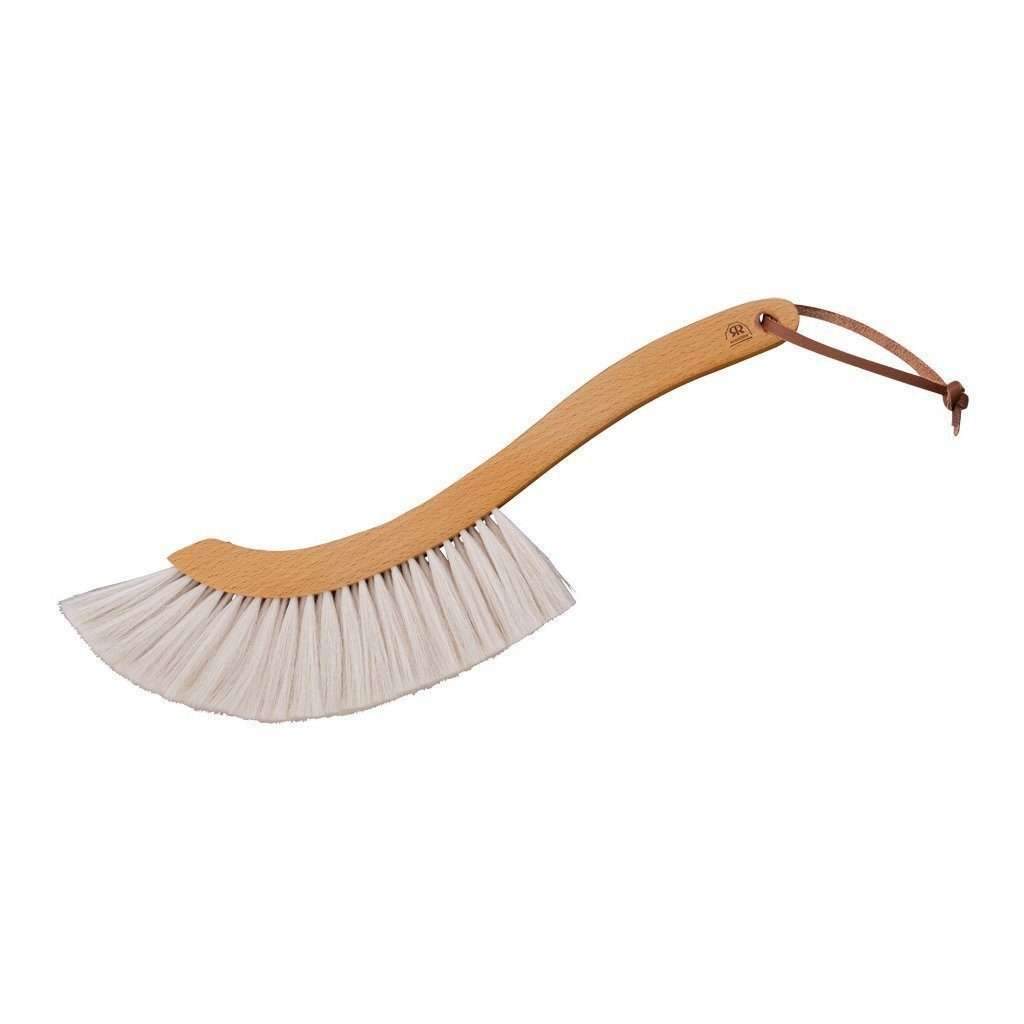 Curved Goat Hair Dust Brush - Famous | Online Store