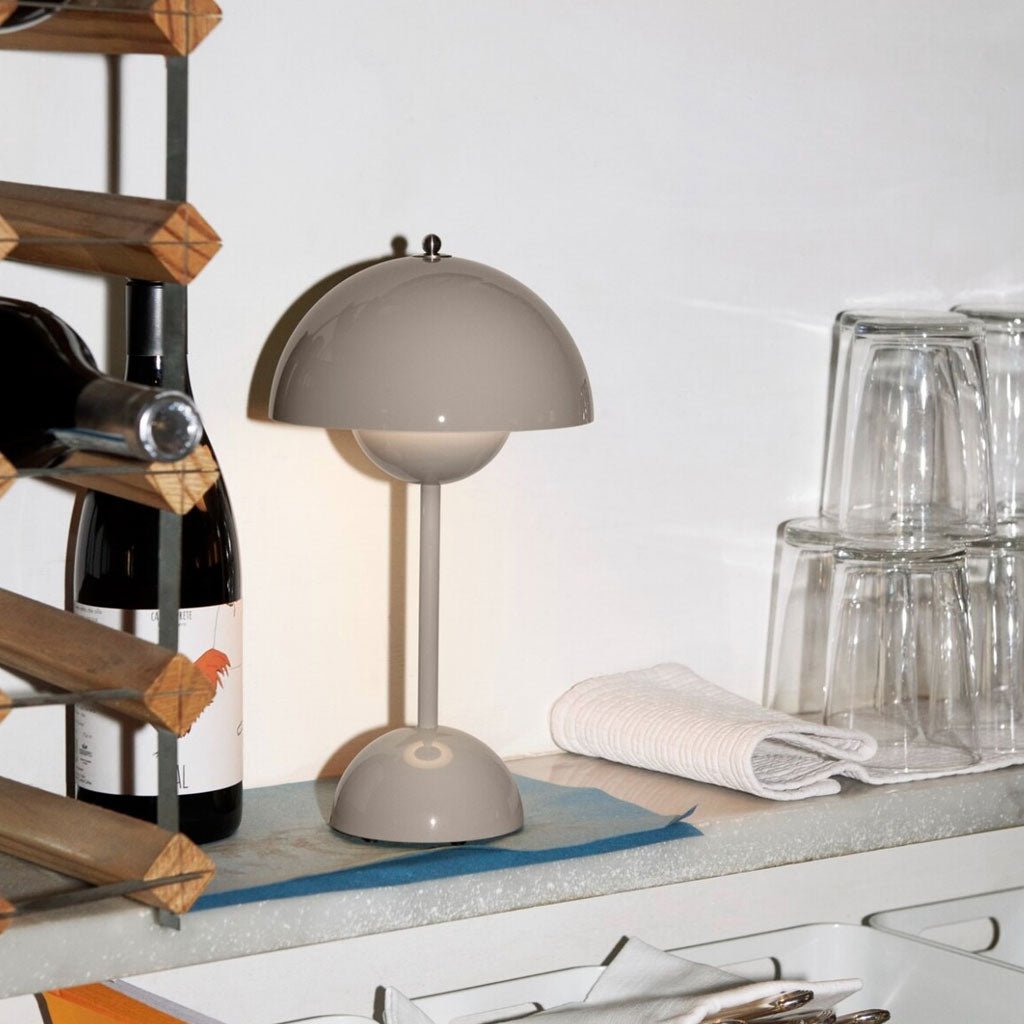 Flowerpot Portable Table Lamp - Famous | Online Store