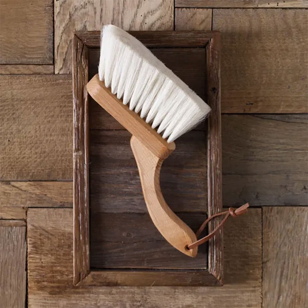 Goat Hair Hand Brush - Famous | Online Store