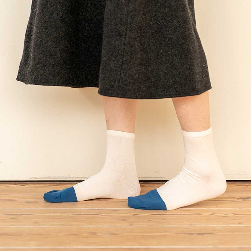 High Twisted Cotton August Socks - Famous | Online Store