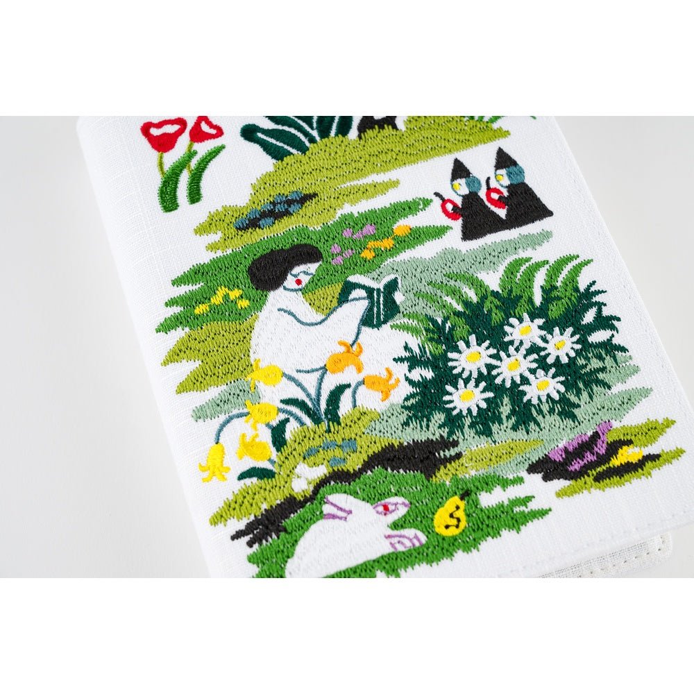 Hobonichi 5-Year Techo Book Gift Edition iyo okumi haconiwa - A6 - 2027-2031 - Famous | Online Store