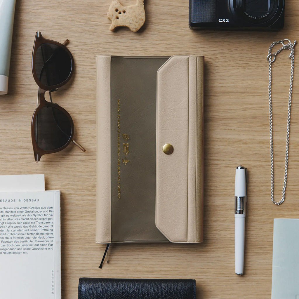 Hobonichi Techo Weeks Cover - Alettone: Gray - Famous | Online Store