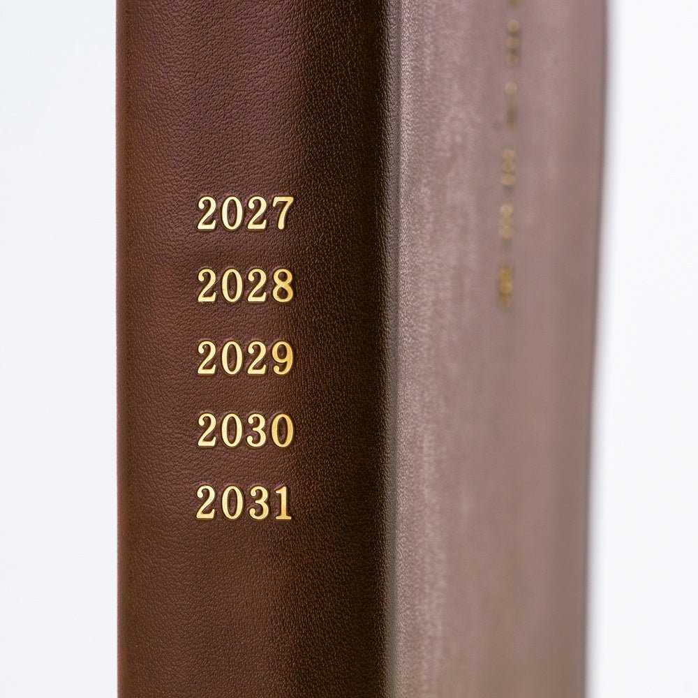 Hobonichi 5-Year Techo Book - A6 - 2027-2031 - Famous | Online Store