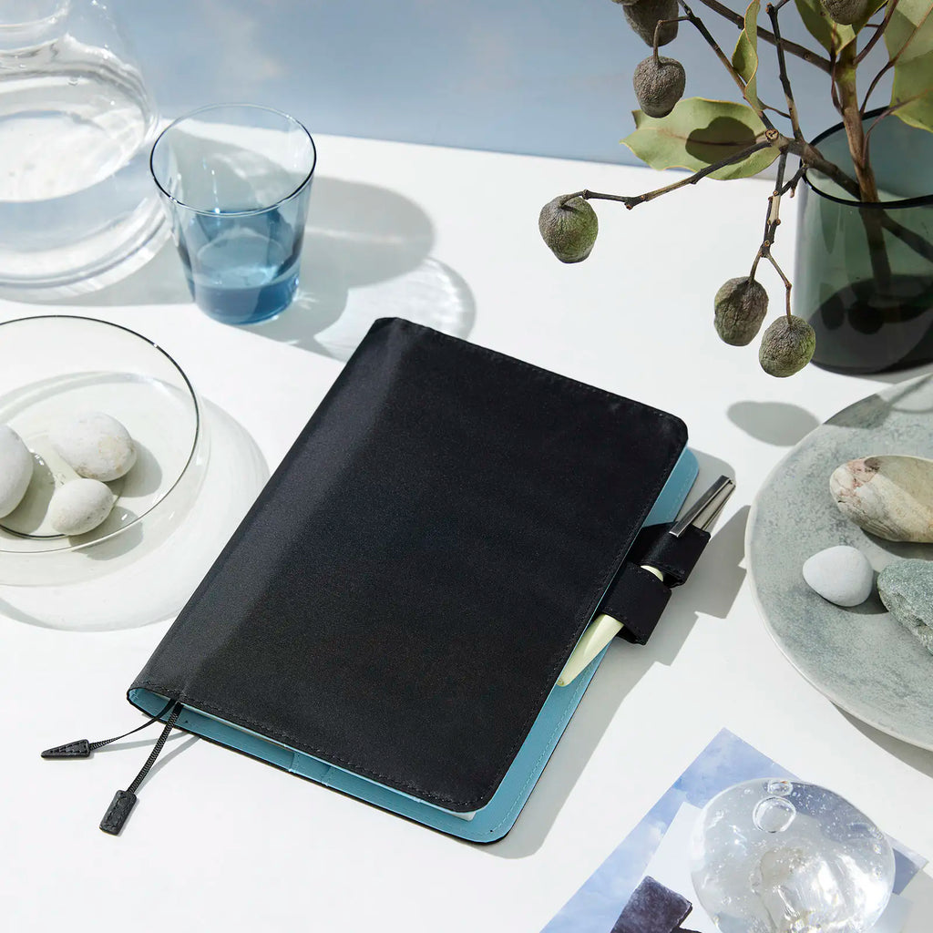 Hobonichi Techo Cover Cousin A5 - Colors: Black x Clear Blue - Famous | Online Store
