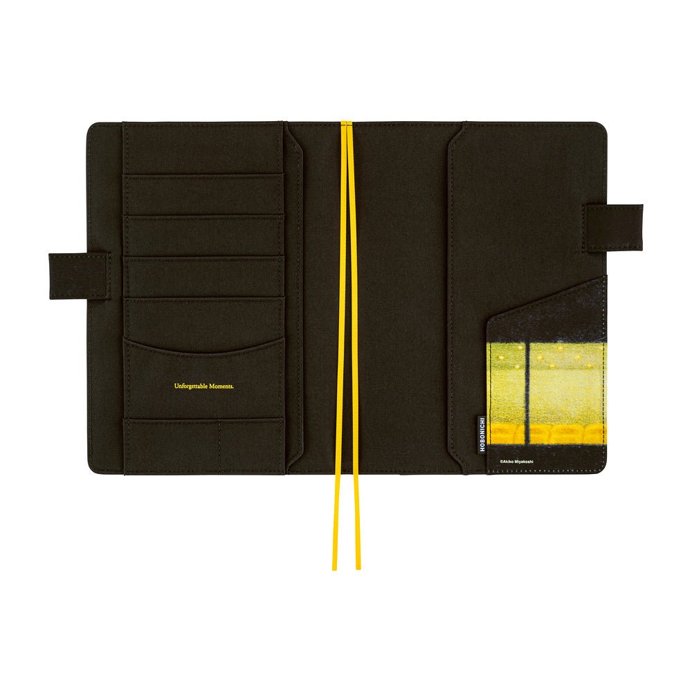 Hobonichi Techo Cover Cousin A5 - Akiko Miyakoshi: An Airport at Night - Famous | Online Store