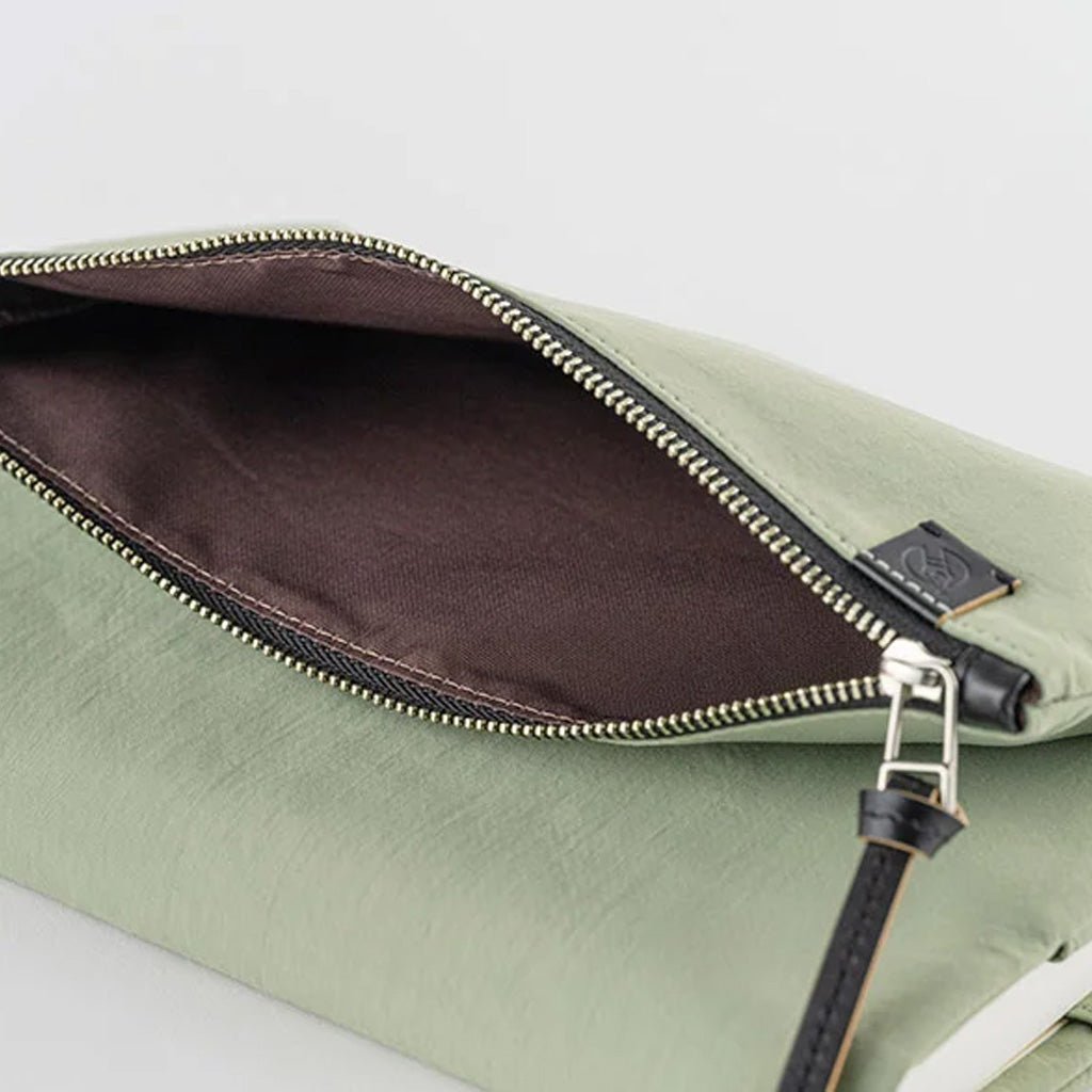 Hobonichi Techo Cover Cousin A5 - Tragen: Oakmoss - Famous | Online Store