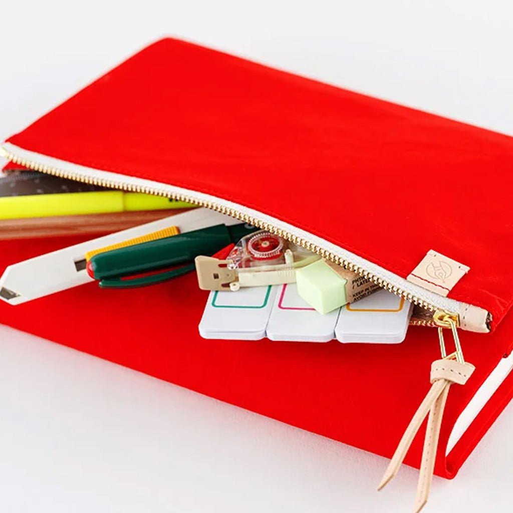 Hobonichi Techo Cover Cousin A5 - Tragen: Red - Famous | Online Store