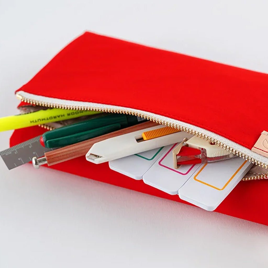 Hobonichi Techo Weeks Cover - Tragen: Red - Famous | Online Store