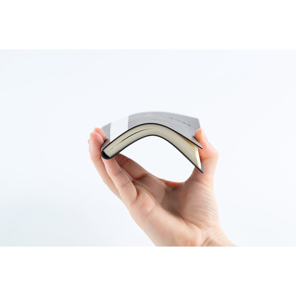 Hobonichi Techo Weeks 2027 - White Line: Black - Famous | Online Store