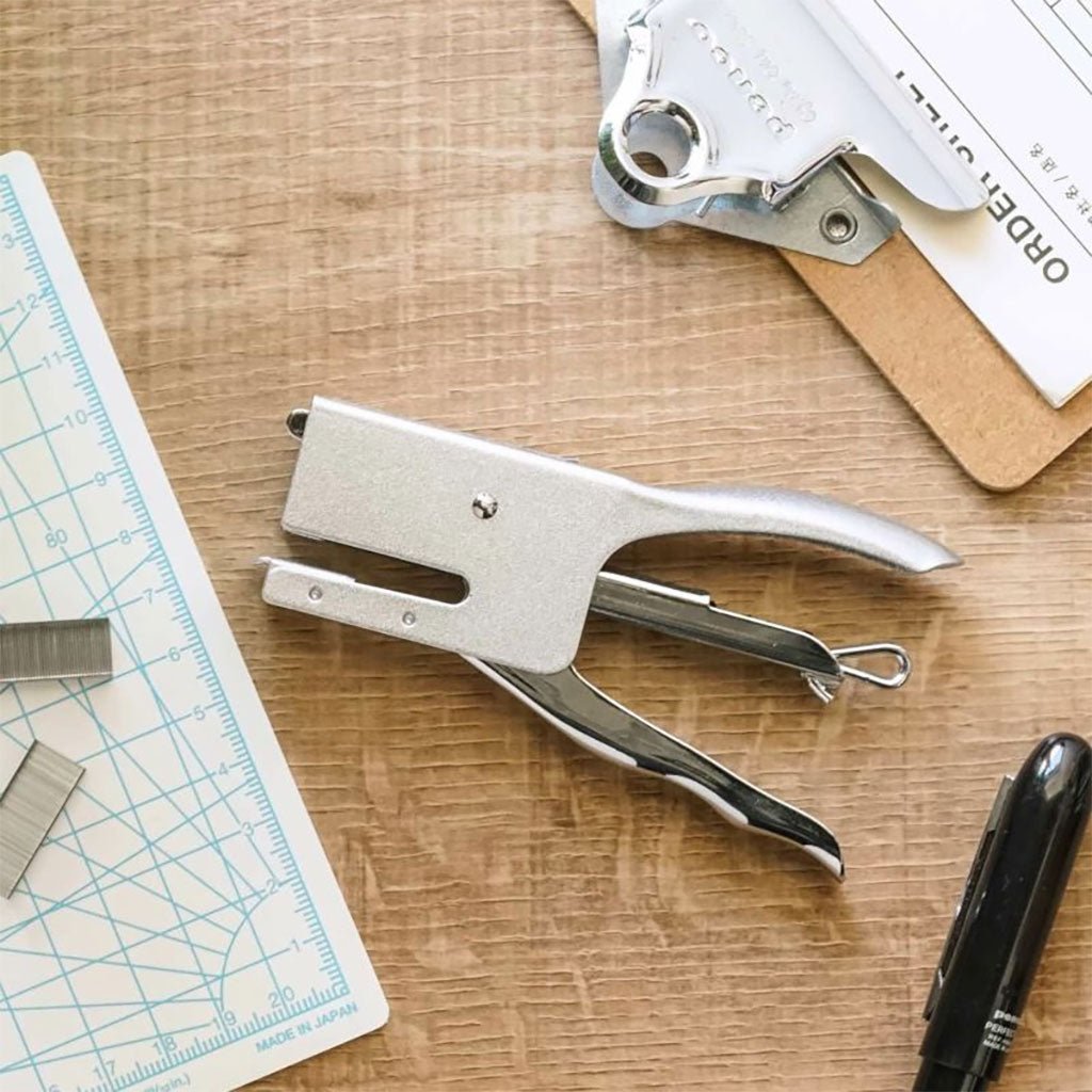 Hold-Fast Mini Stapler - Famous | Online Store