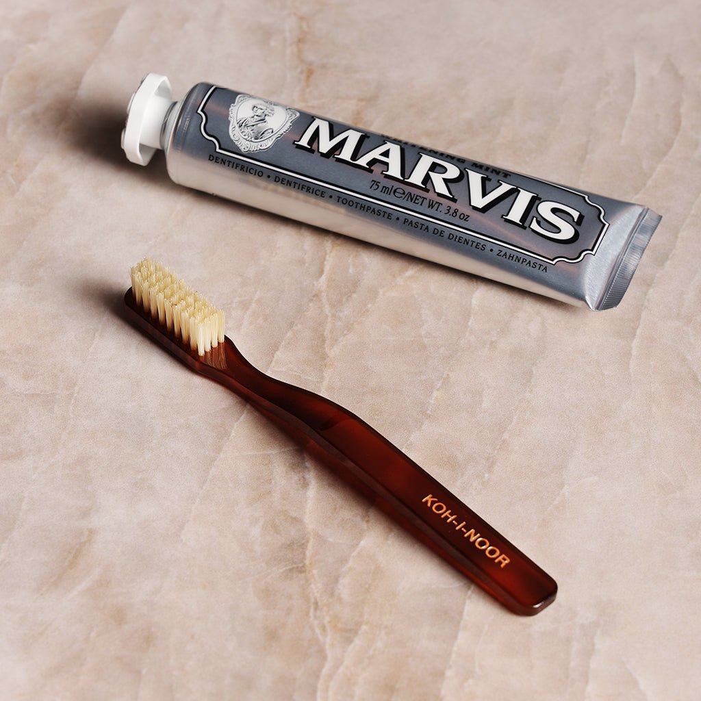 Koh-I-Noor Jasp¨¨ Natural Bristle Toothbrush - Famous | Online Store