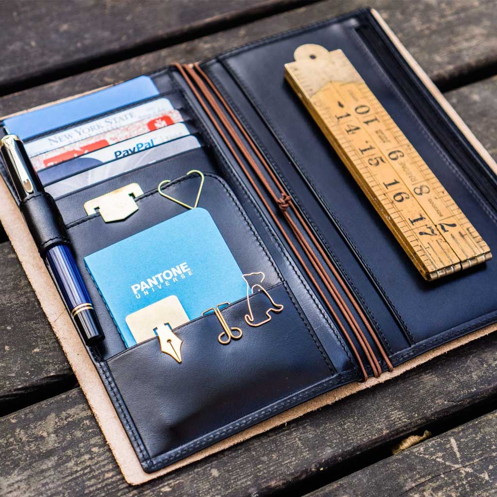 Leather Wallet Insert for Traveler's Notebook - Famous | Online Store