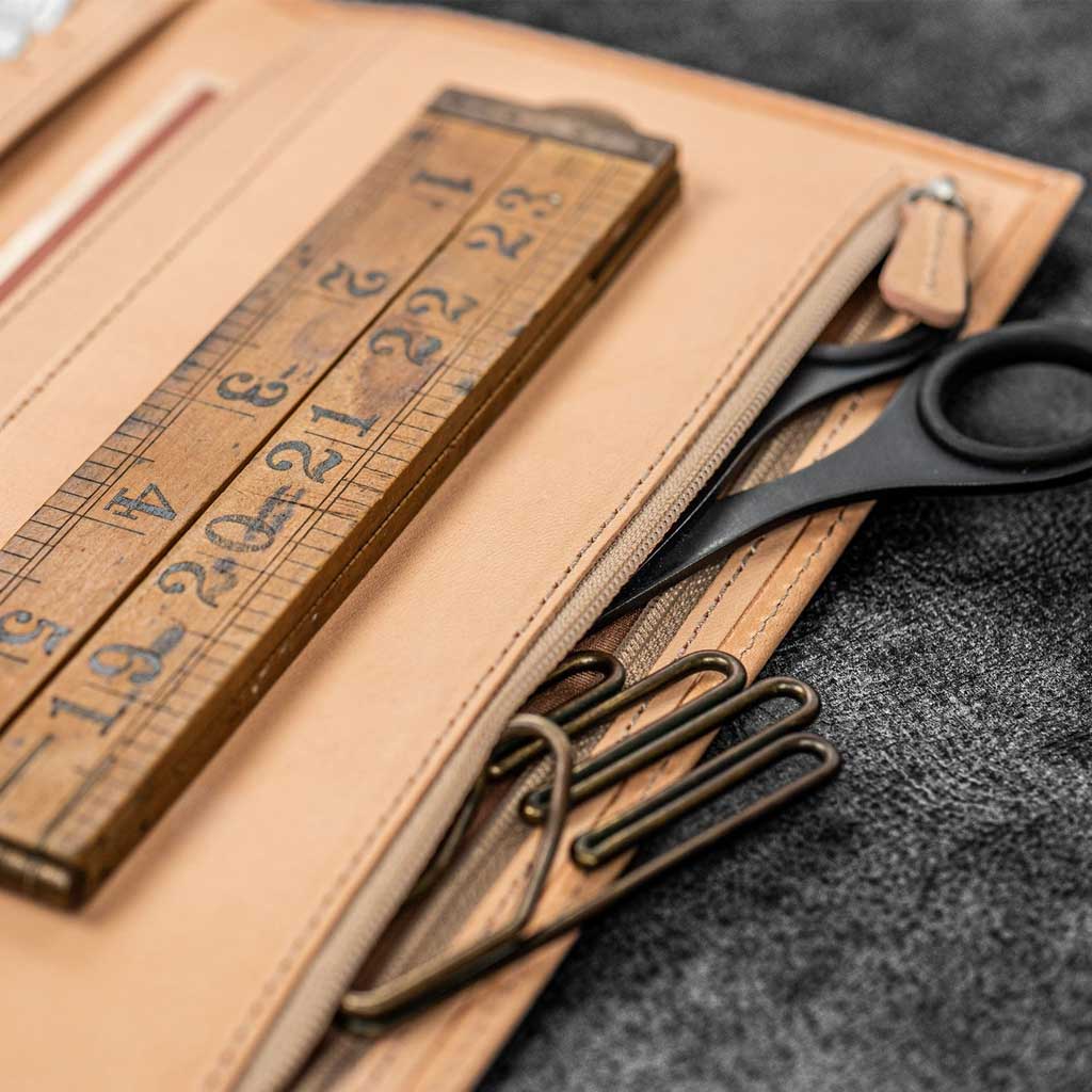 Leather Wallet Insert for Traveler's Notebook - Famous | Online Store