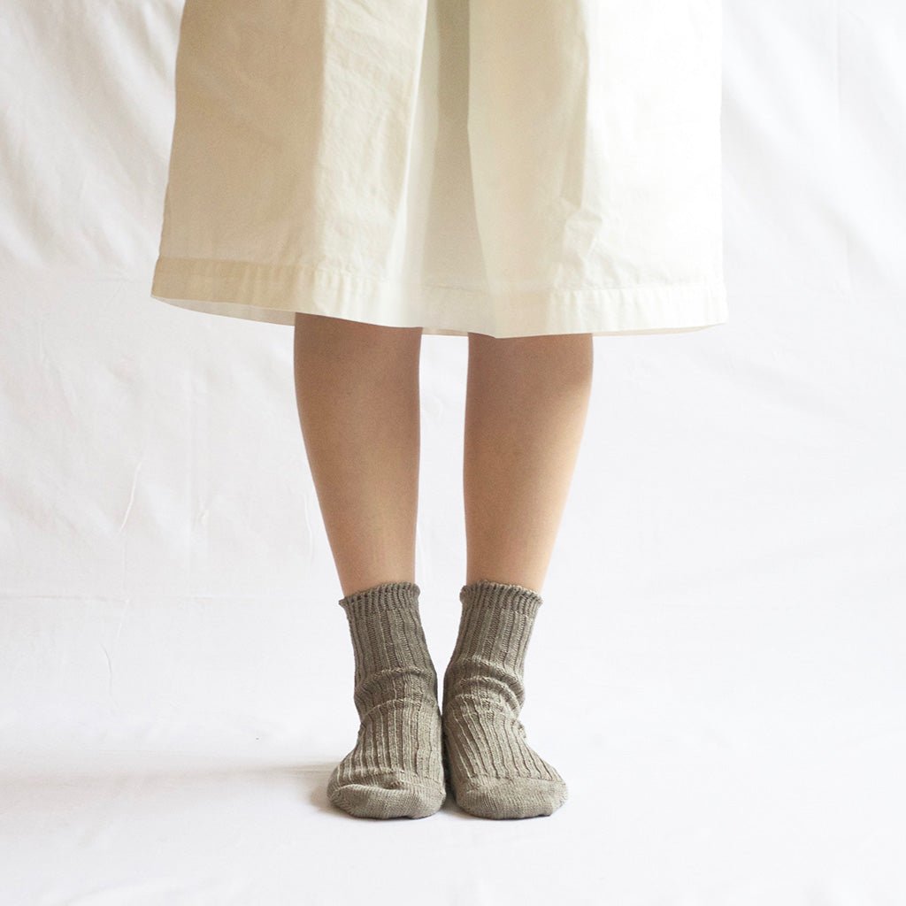 Linen Ribbed Socks - Famous | Online Store
