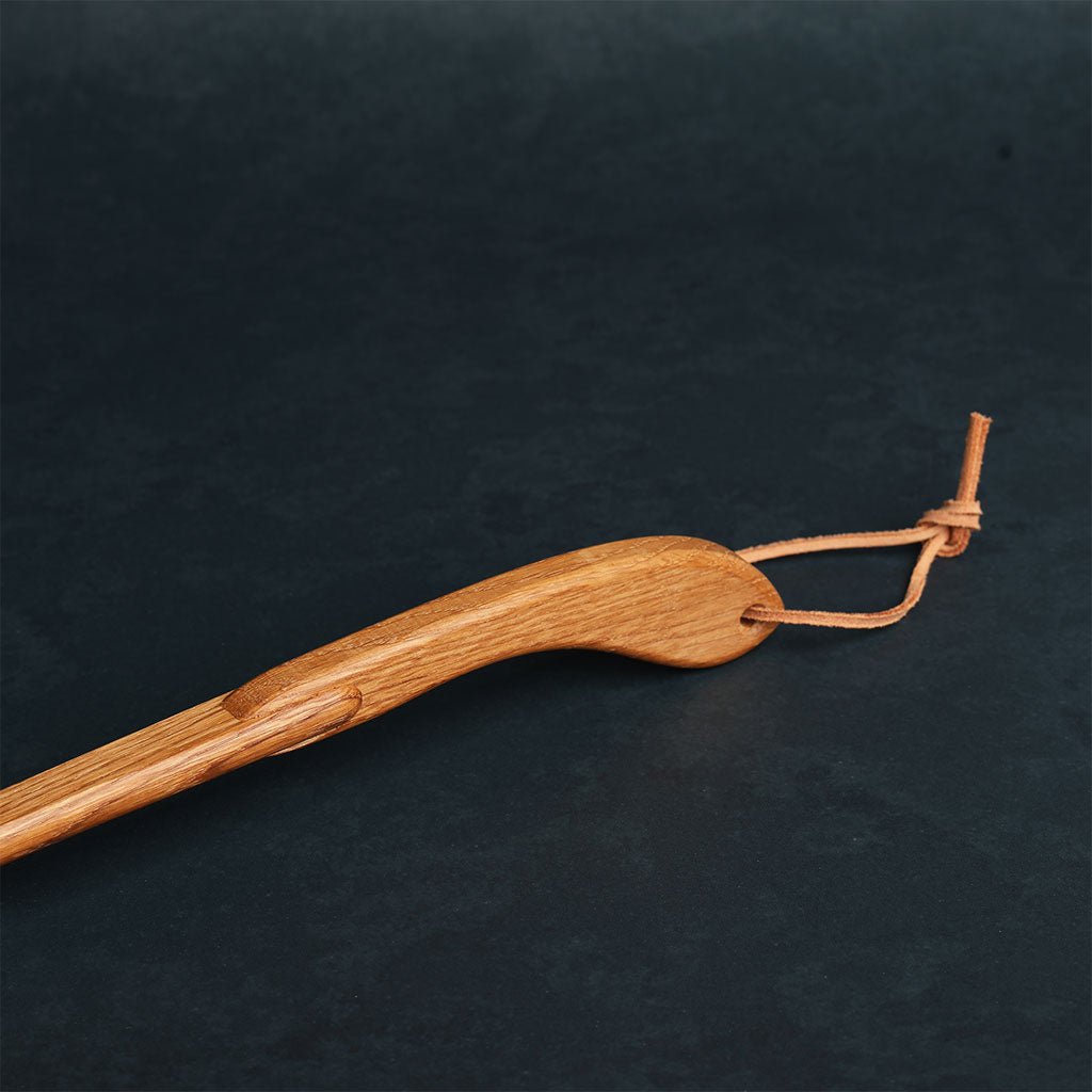 Long Shoe Horn with Leather Strap - Famous | Online Store