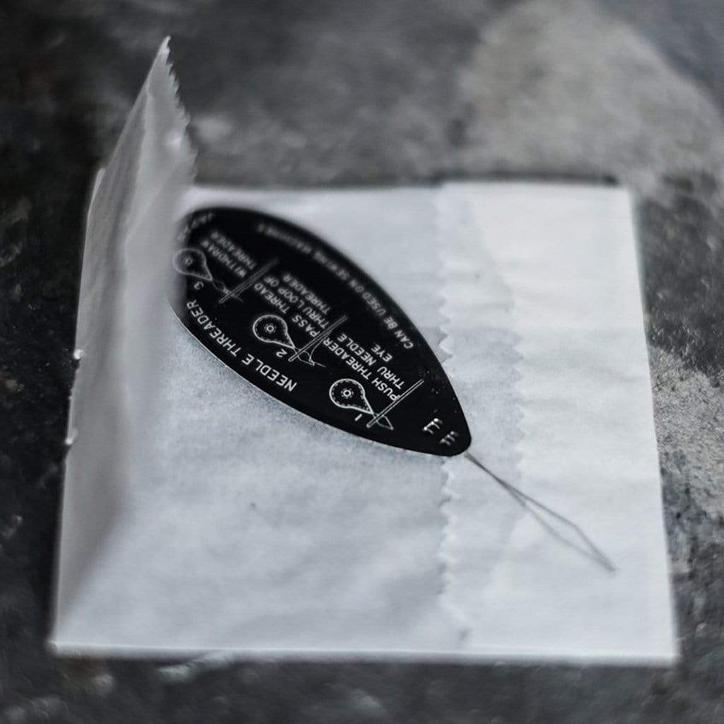 Needle Threader - Famous | Online Store