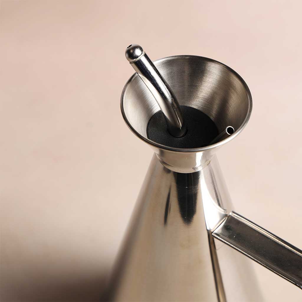 Oil Can Replacement Cap - Famous | Online Store