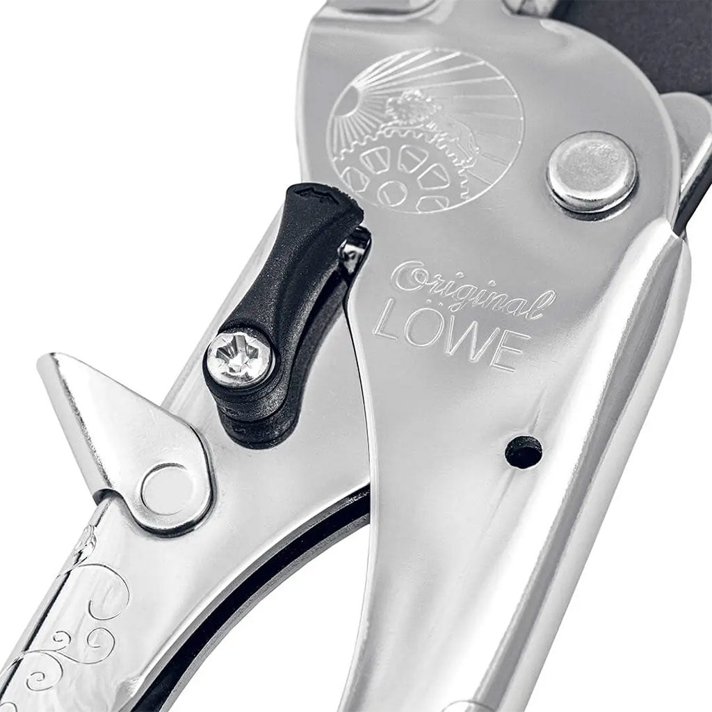 The Original L?we Hand Pruner