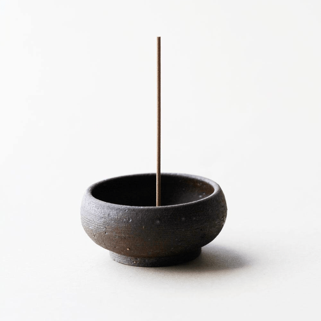 Bol Wabi-Sabi avec porte-encens dôme en laiton