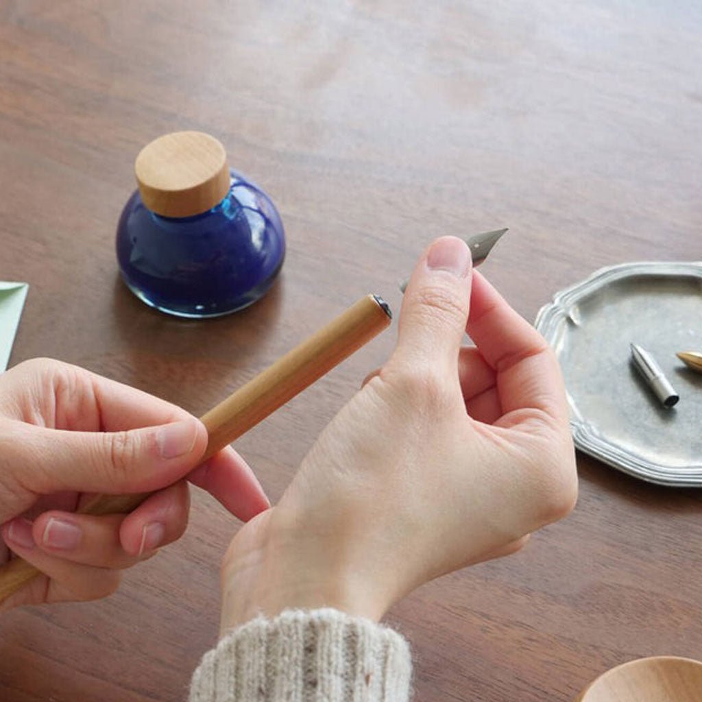 Walnut Nib Holder
