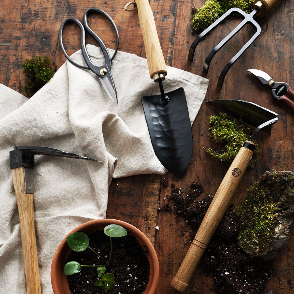 Moku Trowel - Famous | Online Store